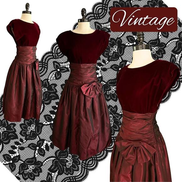 Vintage 80s Retro 50s Dress Rockabilly WhimsyGoth Punk Alt Christmas Party Prom - Picture 1 of 13